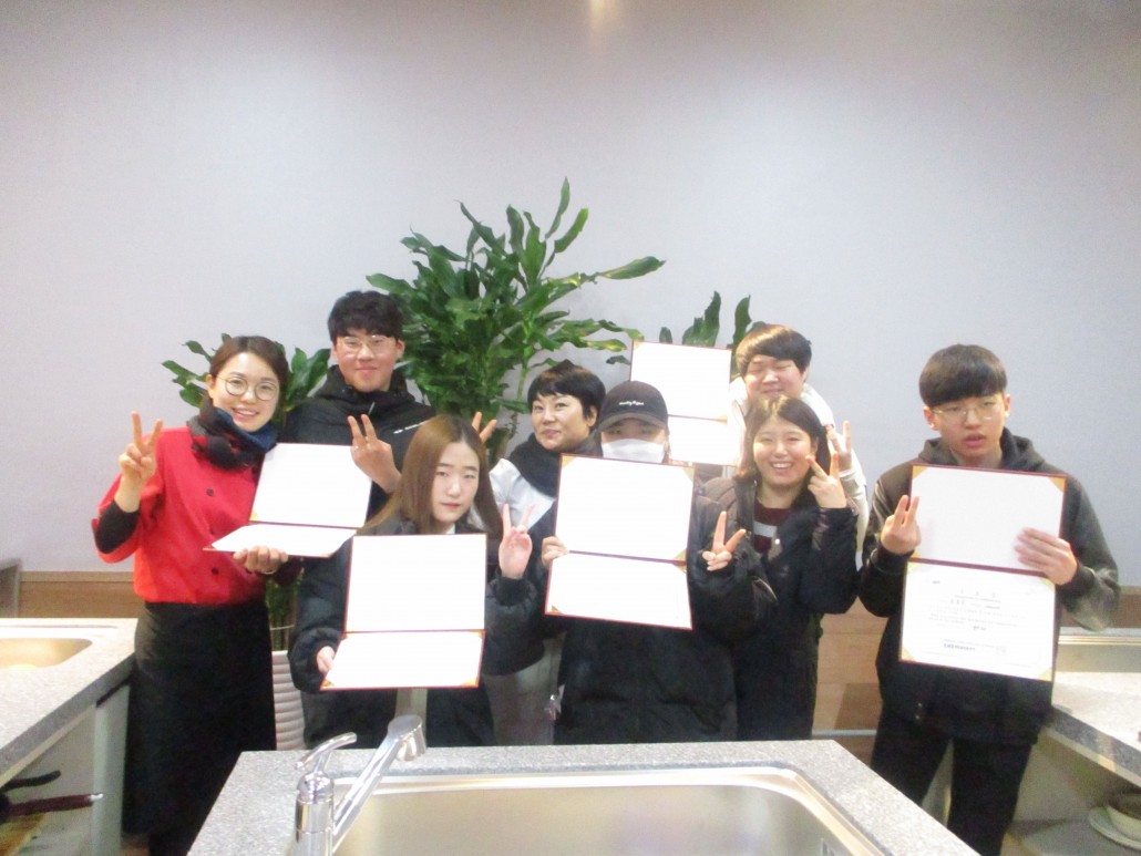 58f291a4bde7bcd8ac0c1f5970f5024f_1513303