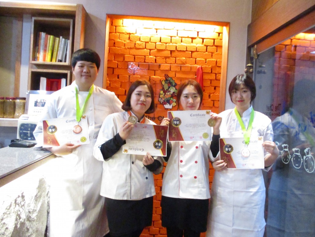 c092b2293cde72739a88a01228186dd0_1512097