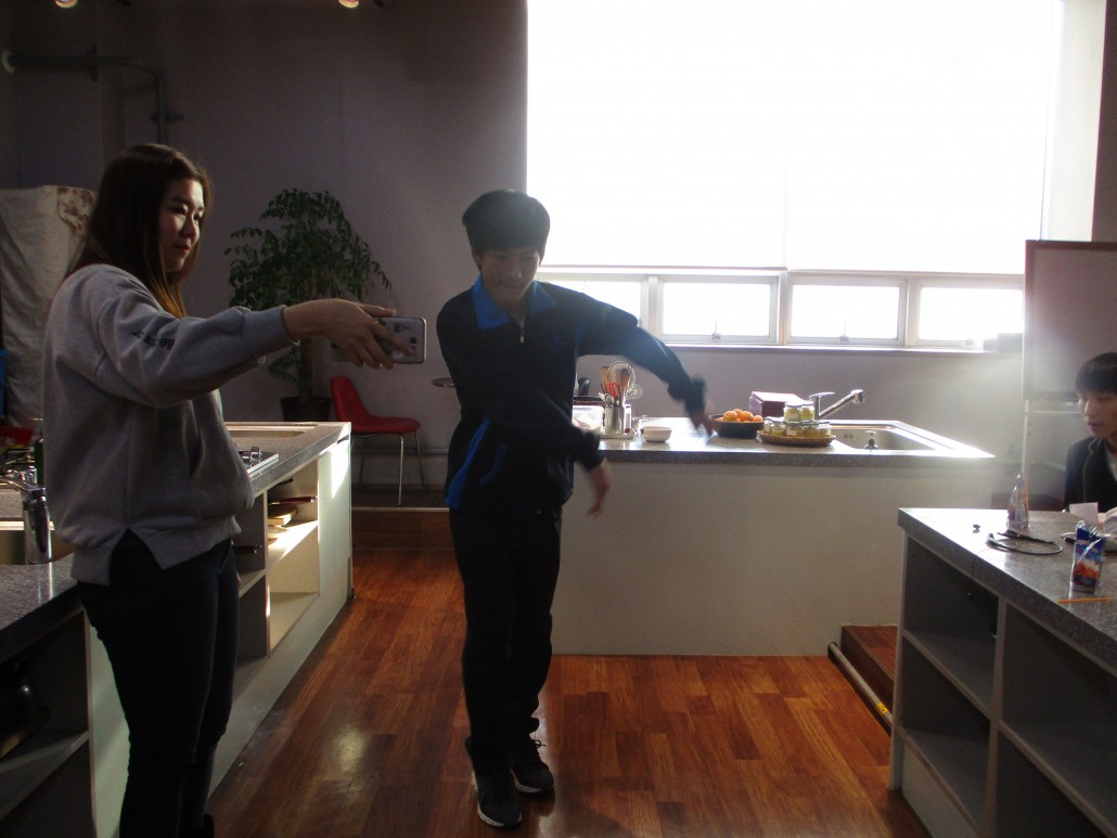 c7a7fb0a17683d3e1a7a3d92478d6225_1512718