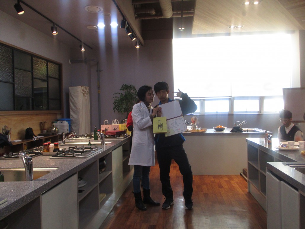 c7a7fb0a17683d3e1a7a3d92478d6225_1512718