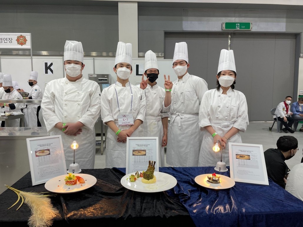 d3fefbcf4572c772ba65423e253bc04d_1652164