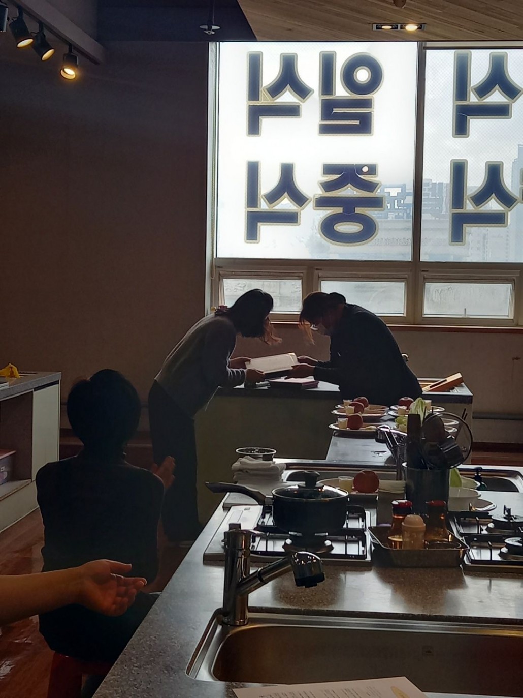 a2dedf6a056fb25e09a28aea1ee094e7_1669678